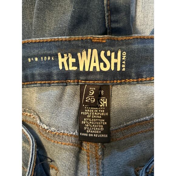 GUC NY Rewash Junior Size Straight Leg Jeans 3% Spandex Size 9/29 - Picture 3 of 6